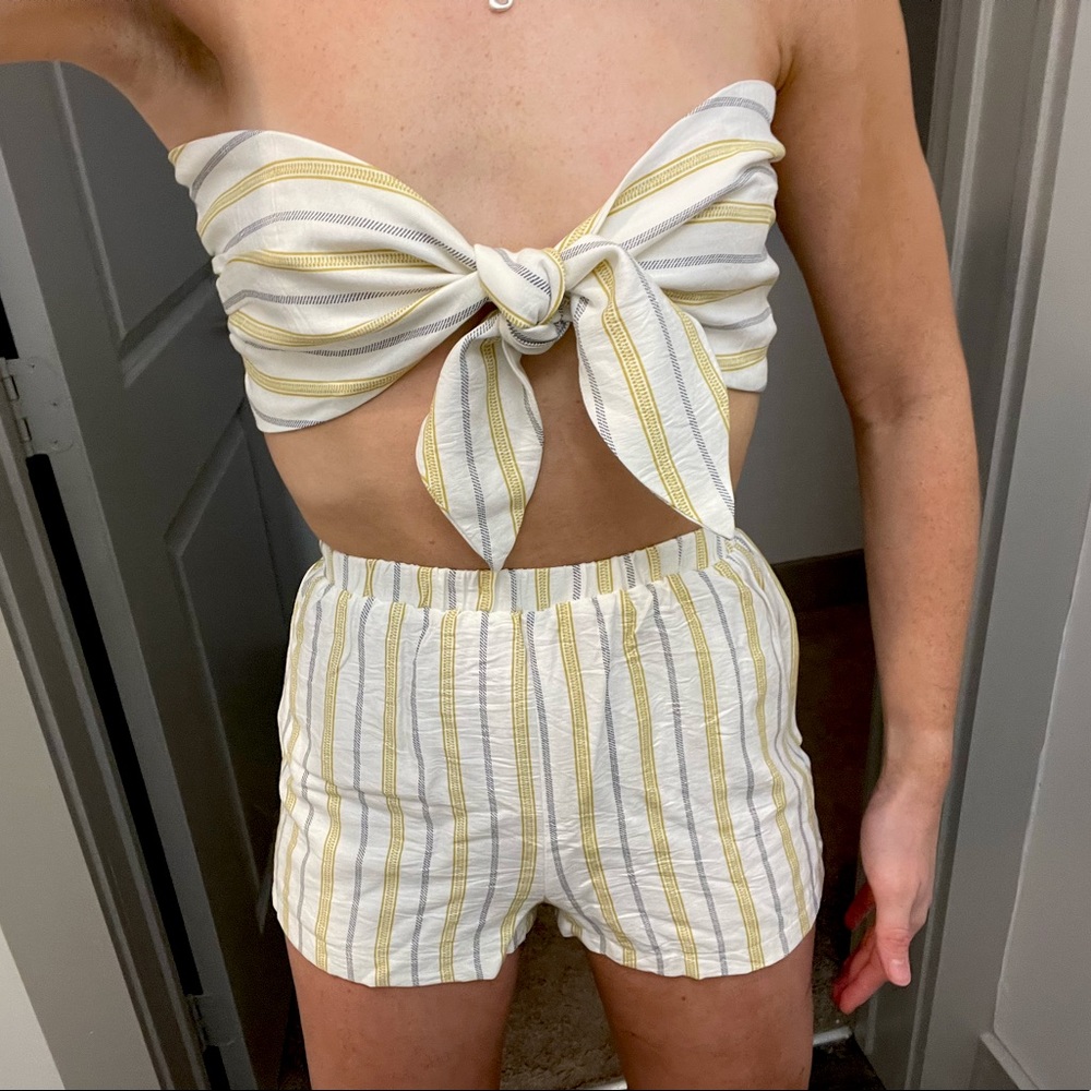 White & Yellow Set